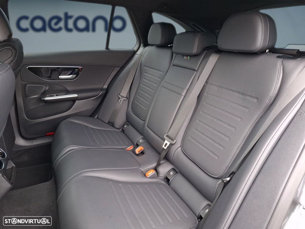 Mercedes-Benz C 300 de AMG Line - 14