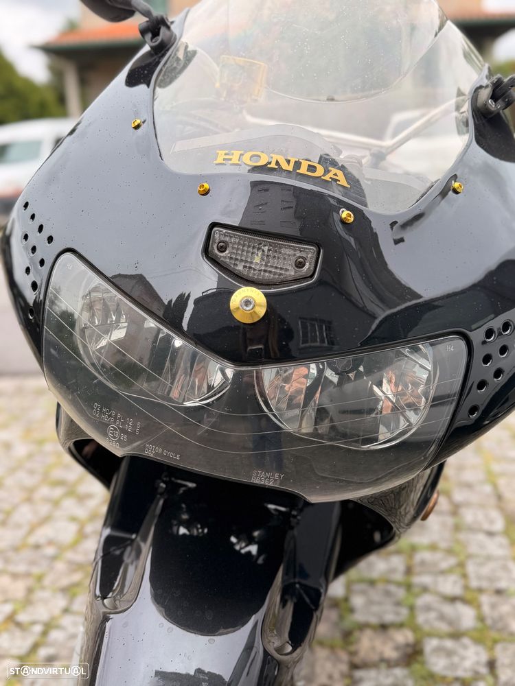 Honda CBR - 2