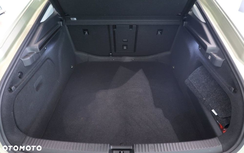Skoda Superb 2.0 TDI SCR 4x4 L&K DSG - 12