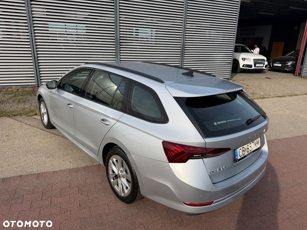 Skoda Octavia 2.0 TDI Ambition - 16