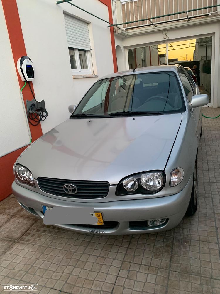 Toyota Corolla H/B 1.4 Base - 1