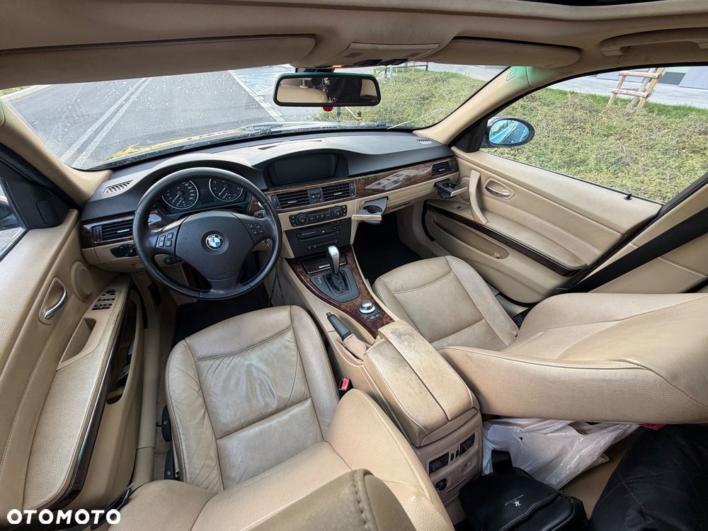 BMW Seria 3 - 12