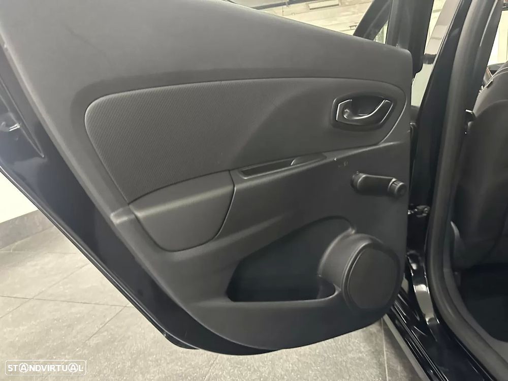 Renault Clio Sport Tourer 1.5 dCi Limited - 9