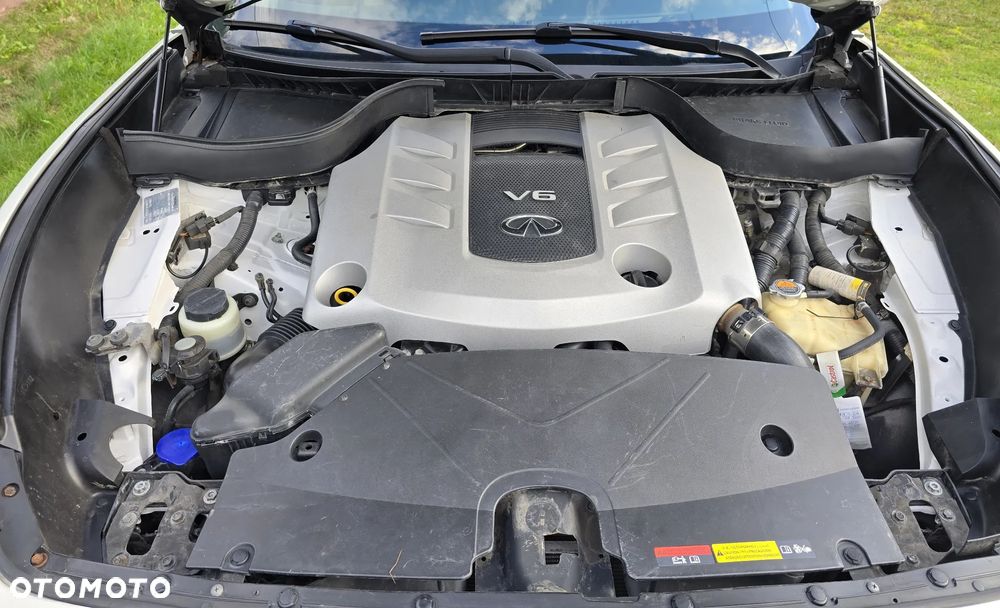 Infiniti QX70 3.0d S Premium - 25