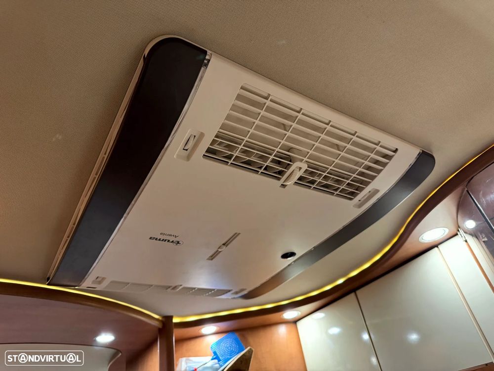 Carthago Chic C-Line 5.0 3.0JTD  (CAMA CENTRAL) - 19