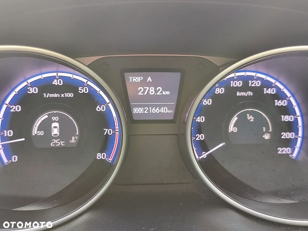 Hyundai ix35 - 24