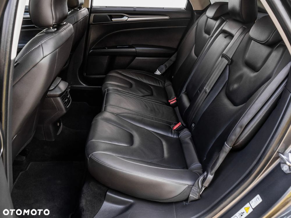 Ford Mondeo 2.0 TDCi Titanium 4WD PowerShift - 14