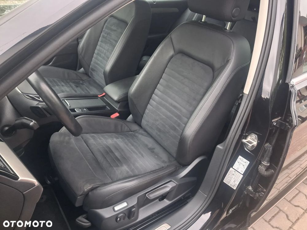 Volkswagen Passat - 14