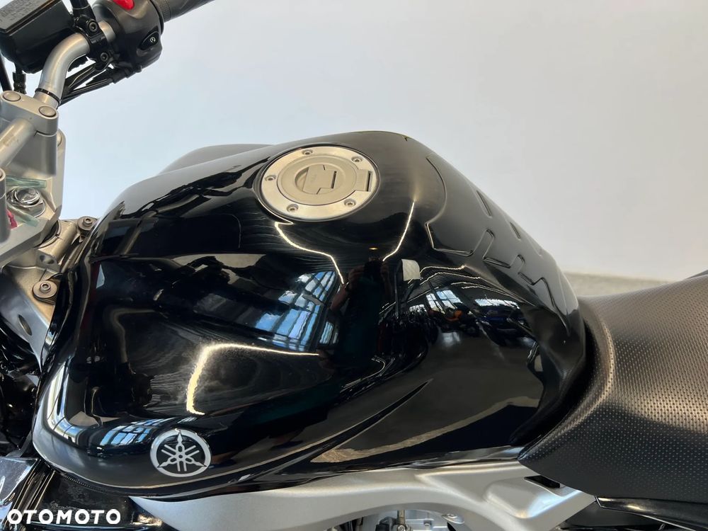 Yamaha FZ6 - 10