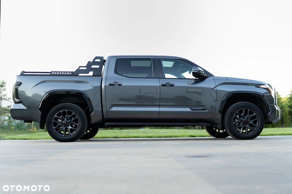 Toyota Tundra - 15