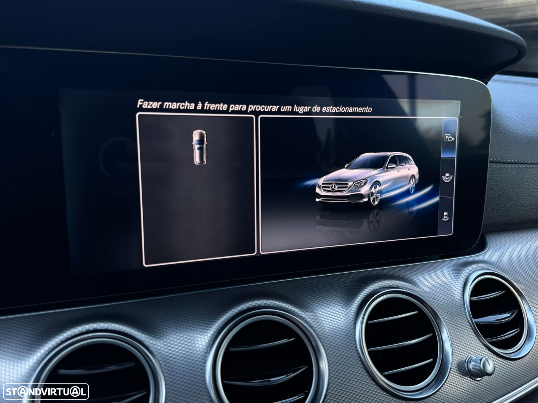 Mercedes-Benz E 220 d AMG Line - 55
