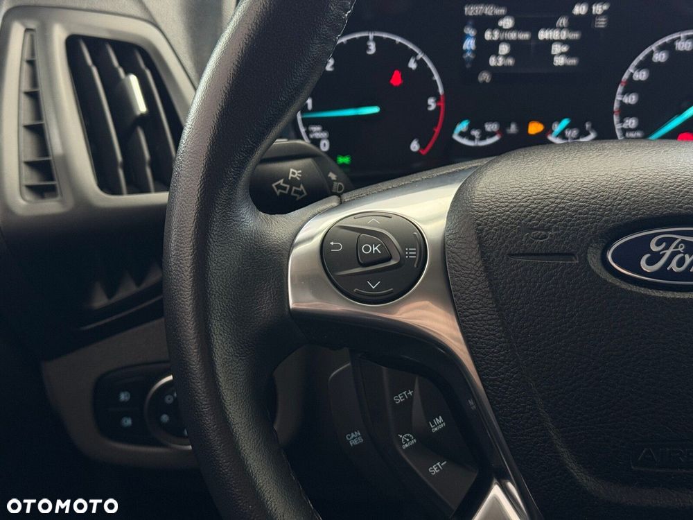 Ford Transit Connect - 22