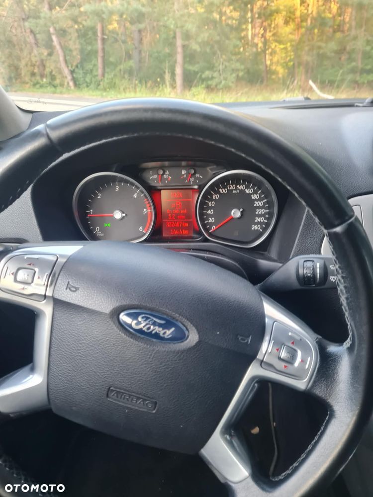 Ford Mondeo 2.0 TDCi Trend - 4