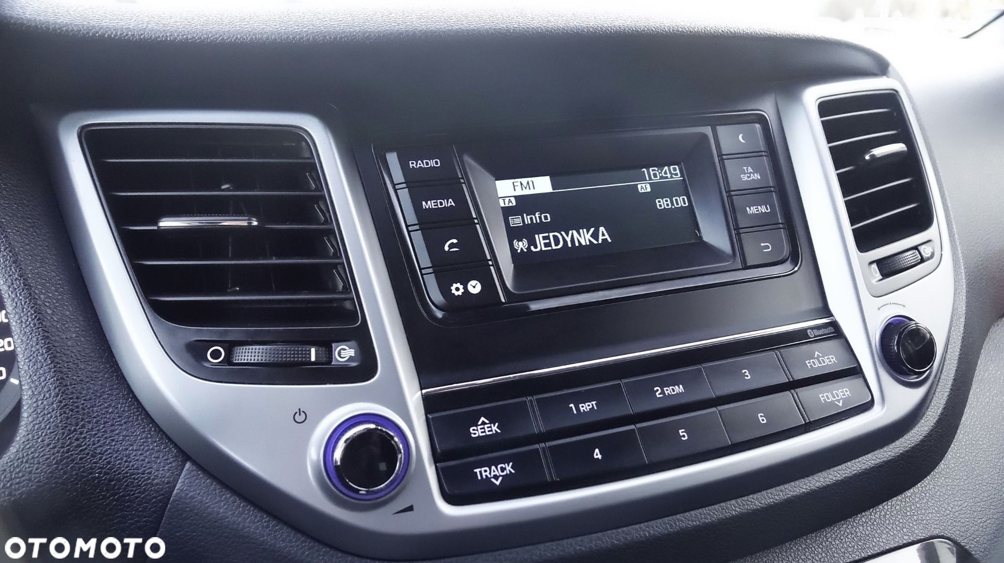 Hyundai Tucson - 38