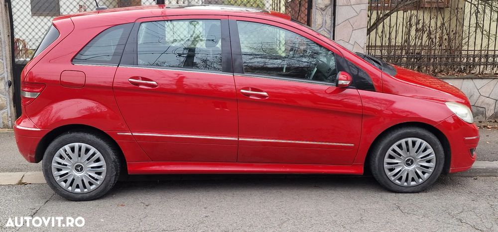 Mercedes-Benz B 200 CDI - 4