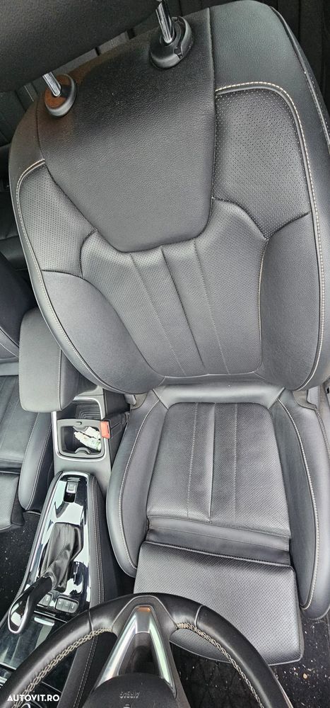 Opel Grandland X 1.2 Start/Stop Automatik Business Edition - 30