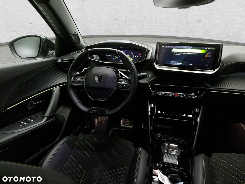 Peugeot 2008 - 10