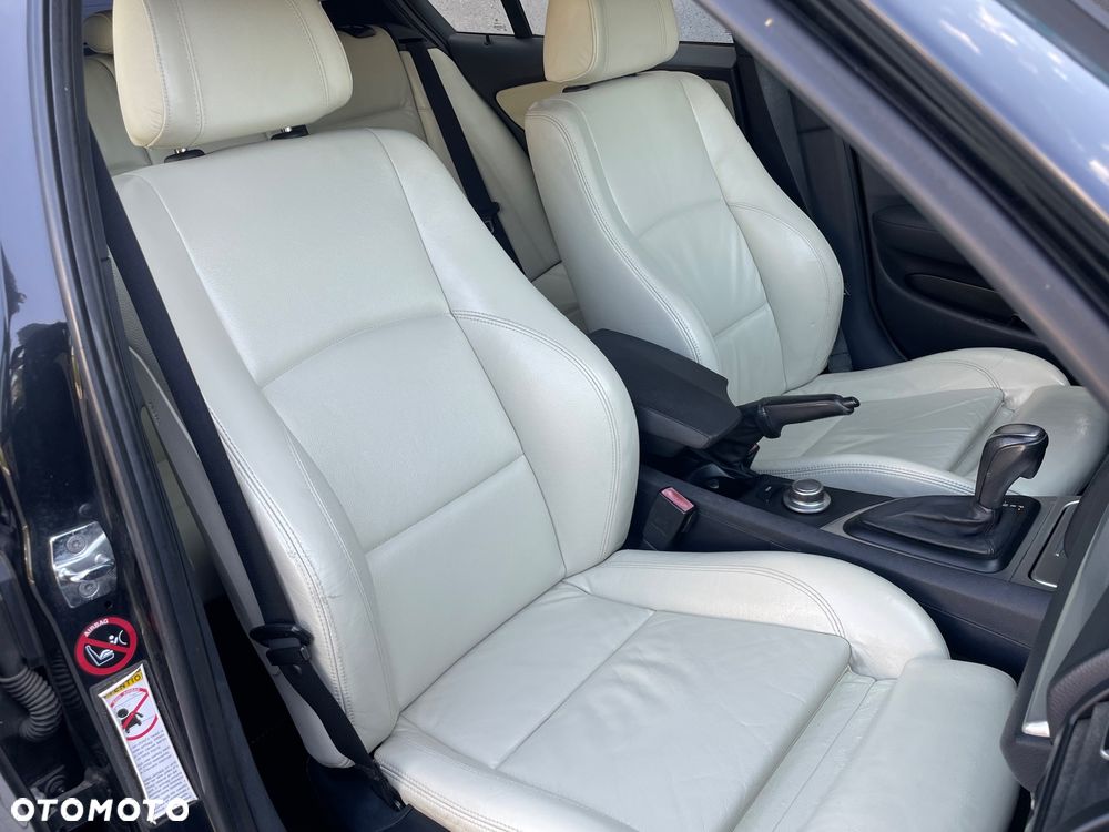 BMW Seria 1 123d DPF Edition Sport - 6