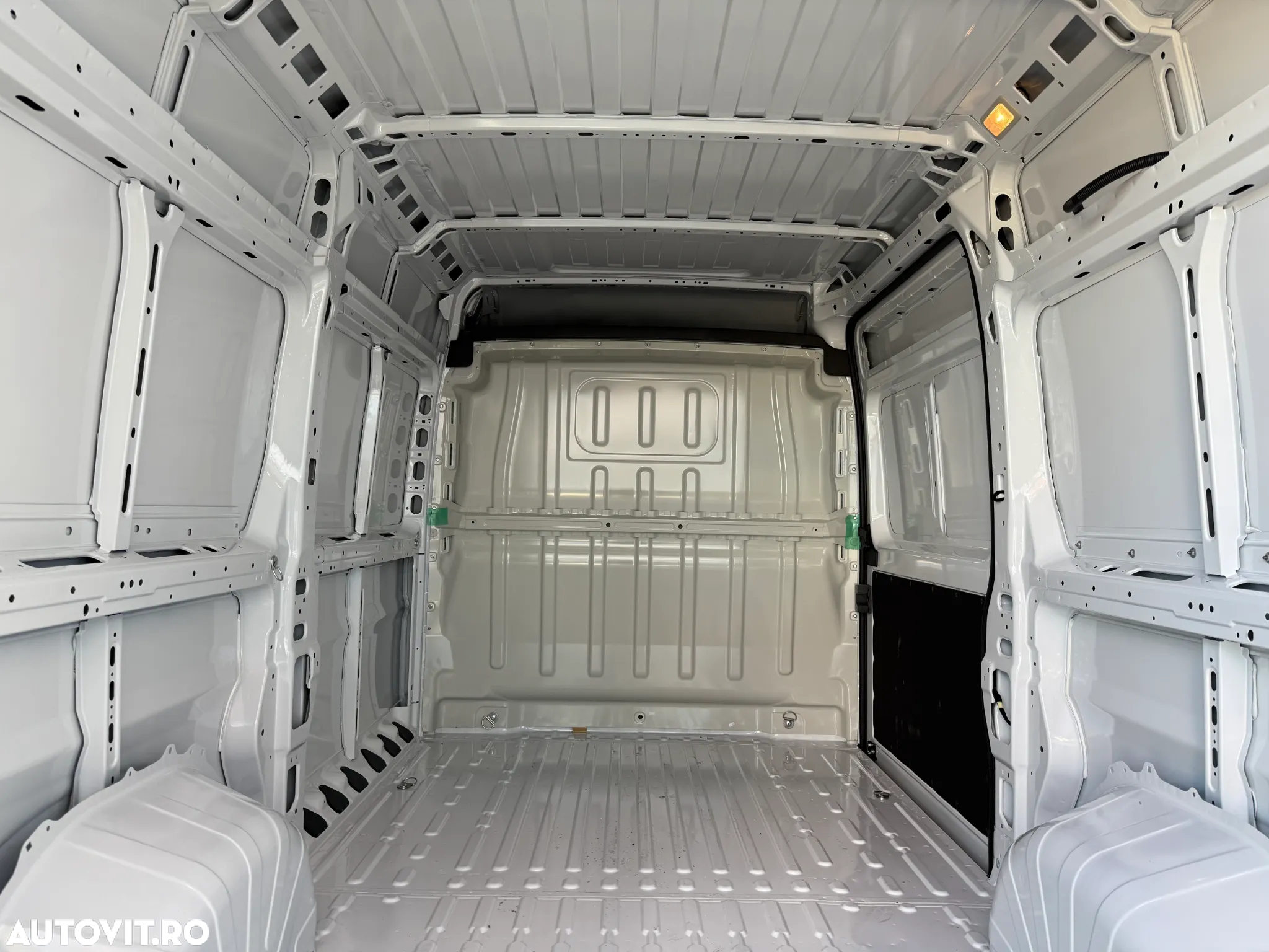 Fiat Ducato L2H2 - 12