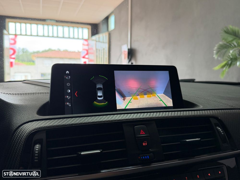 BMW M2 Competition Auto - 12