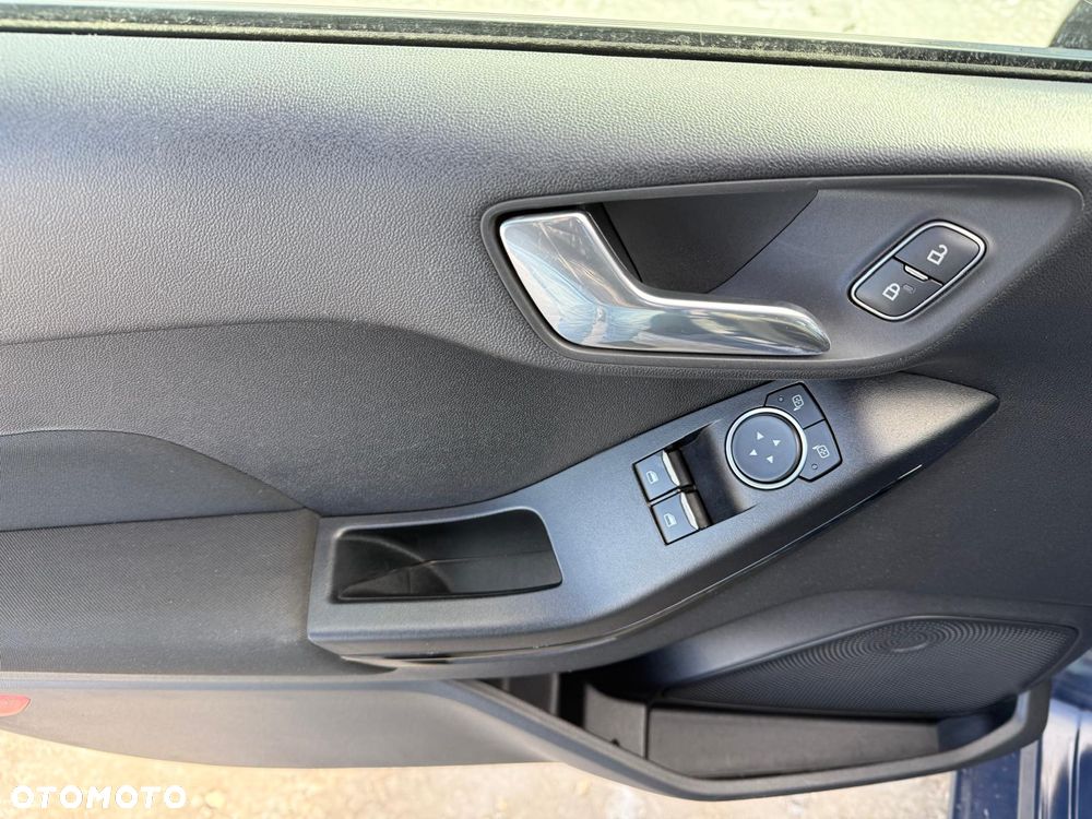 Ford Fiesta 1.1 Trend - 18