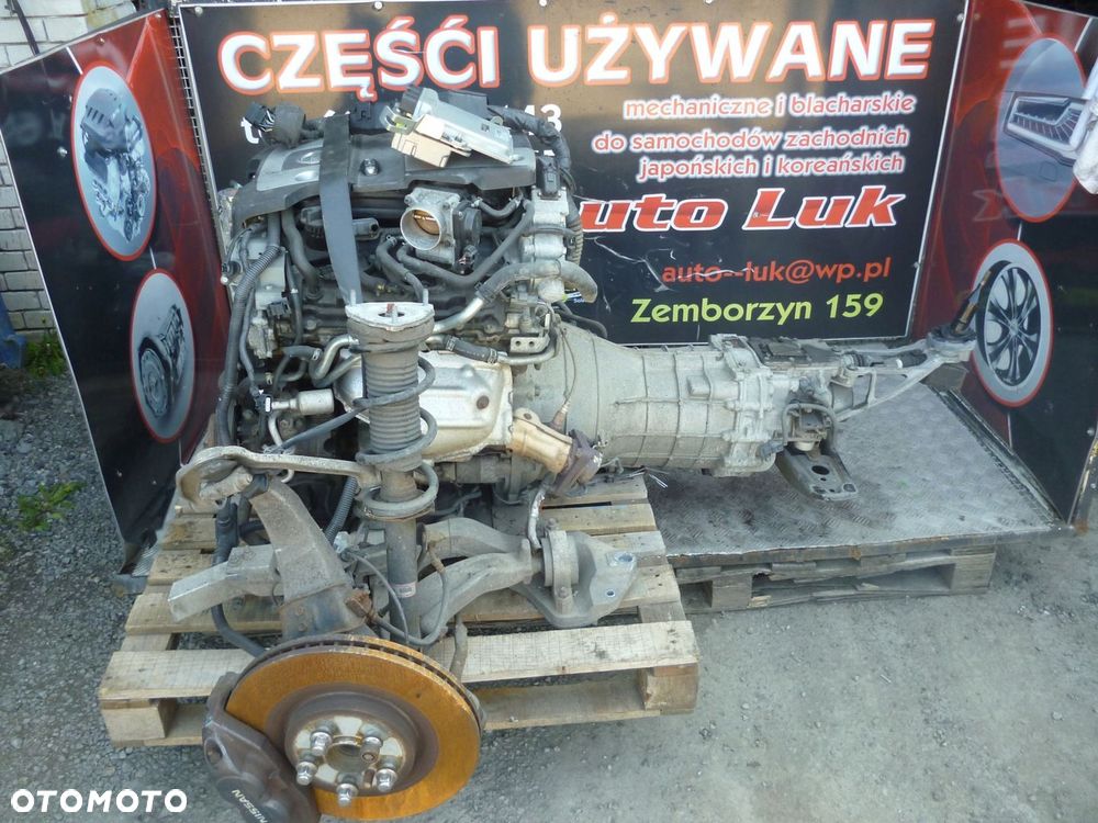 UKŁAD HAMULCOWY PRZÓD TARCZE ZACISKI NISSAN 370Z - 1