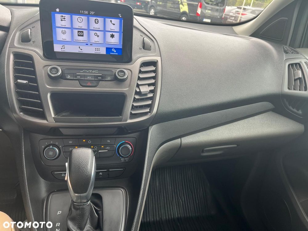 Ford Transit Connect - 10