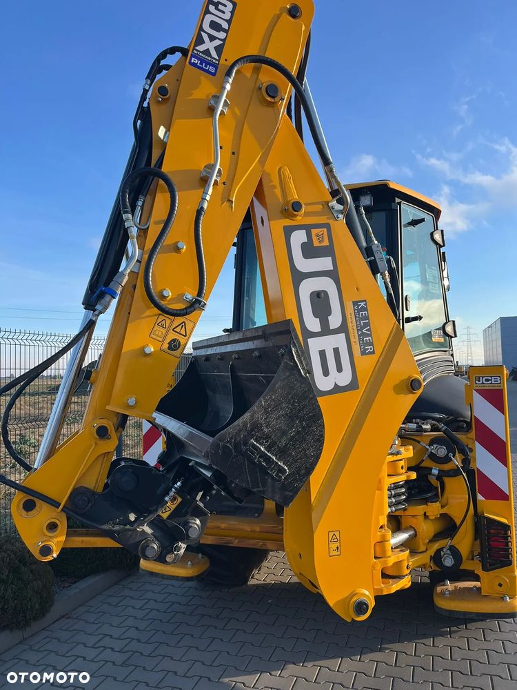 JCB 3CX PLUS * NOWA nieużywana * Joysticki * 110KM * Torquelock * Klimatyzacja * Autoshift * - 19