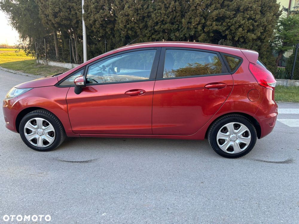 Ford Fiesta 1.25 Champions Edition - 26