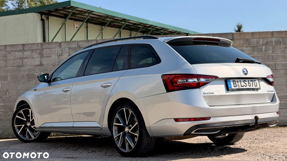Skoda Superb 1.8 TSI DSG SportLine - 12
