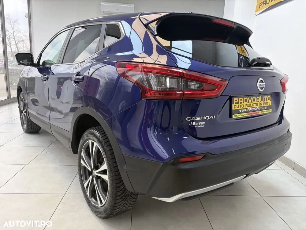 Nissan Qashqai - 2