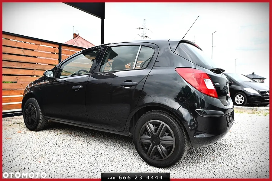 Opel Corsa 1.2 16V Color Edition - 9