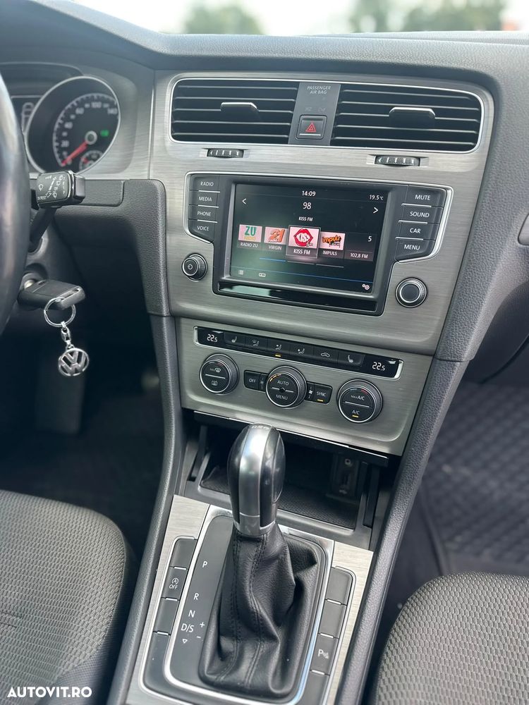 Volkswagen Golf 1.2 TSI DSG Comfortline - 26