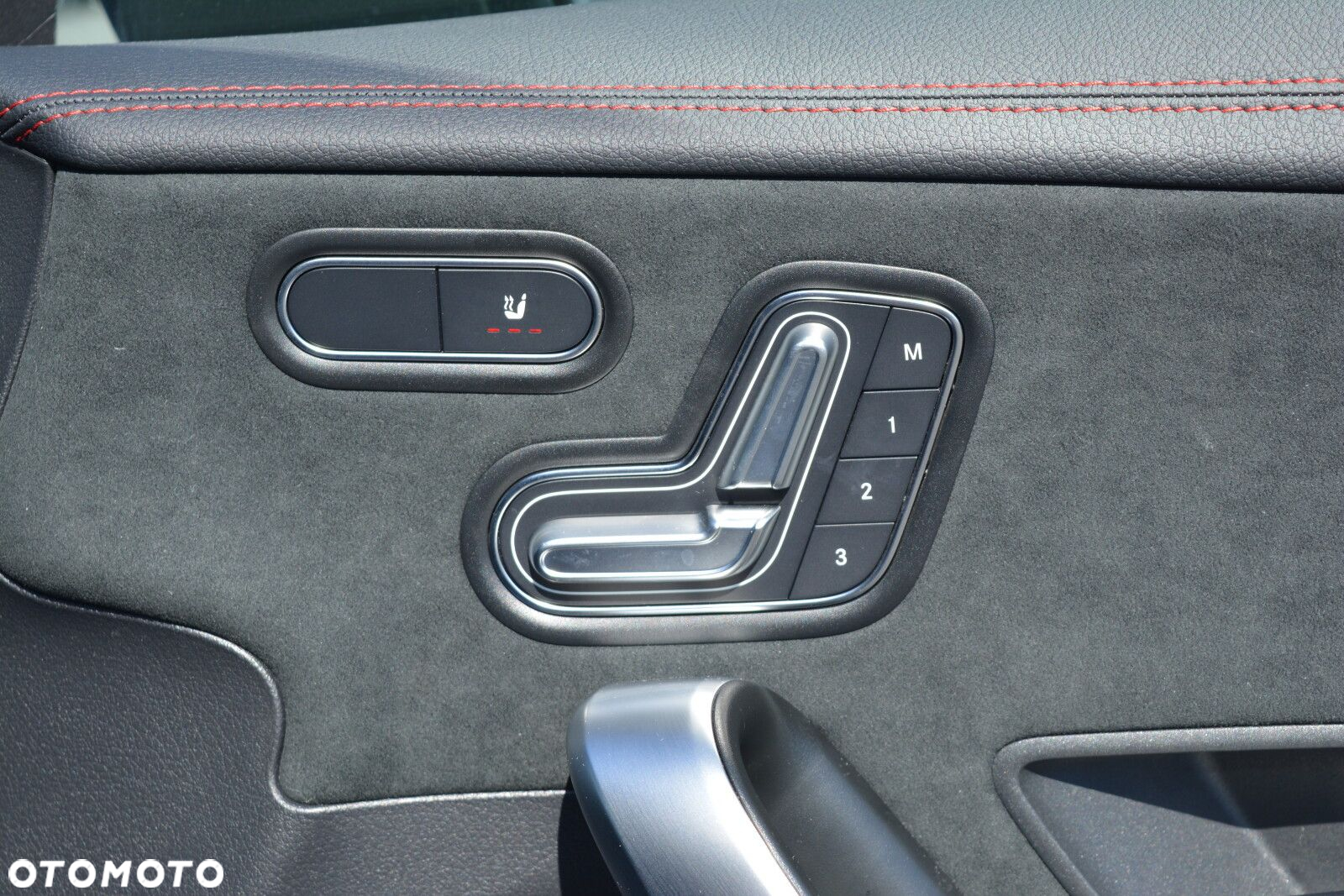 Mercedes-Benz CLA 200 AMG Line 7G-DCT - 26
