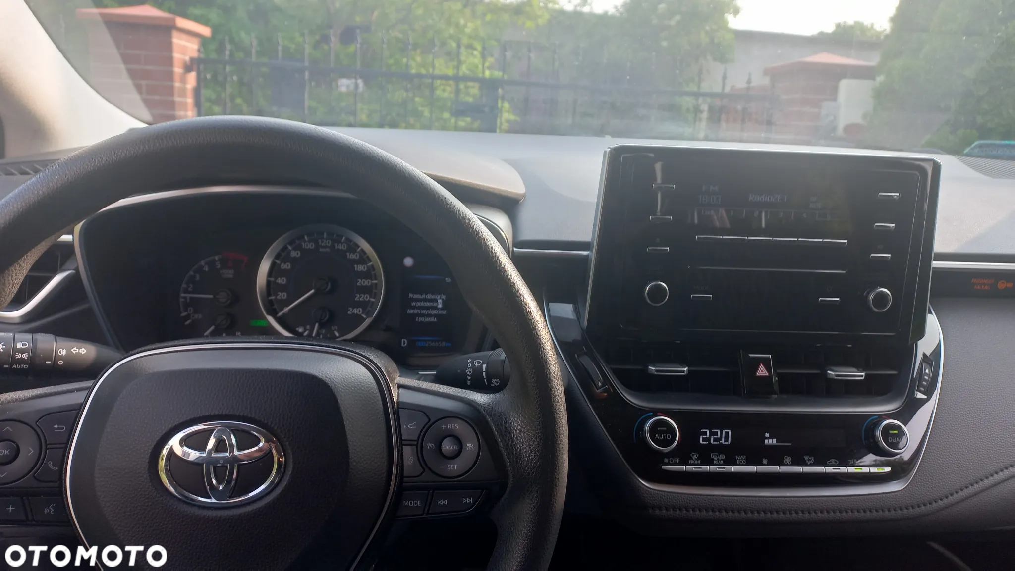 Toyota Corolla 1.8 Hybrid Active - 24
