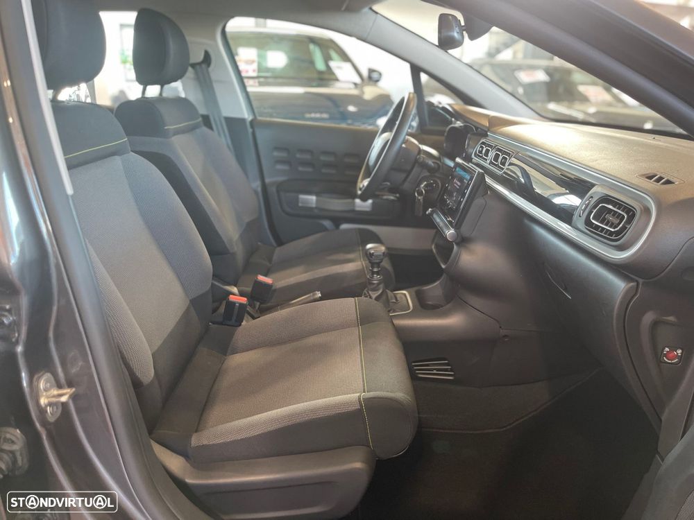 Citroën C3 1.2 PureTech Shine - 23
