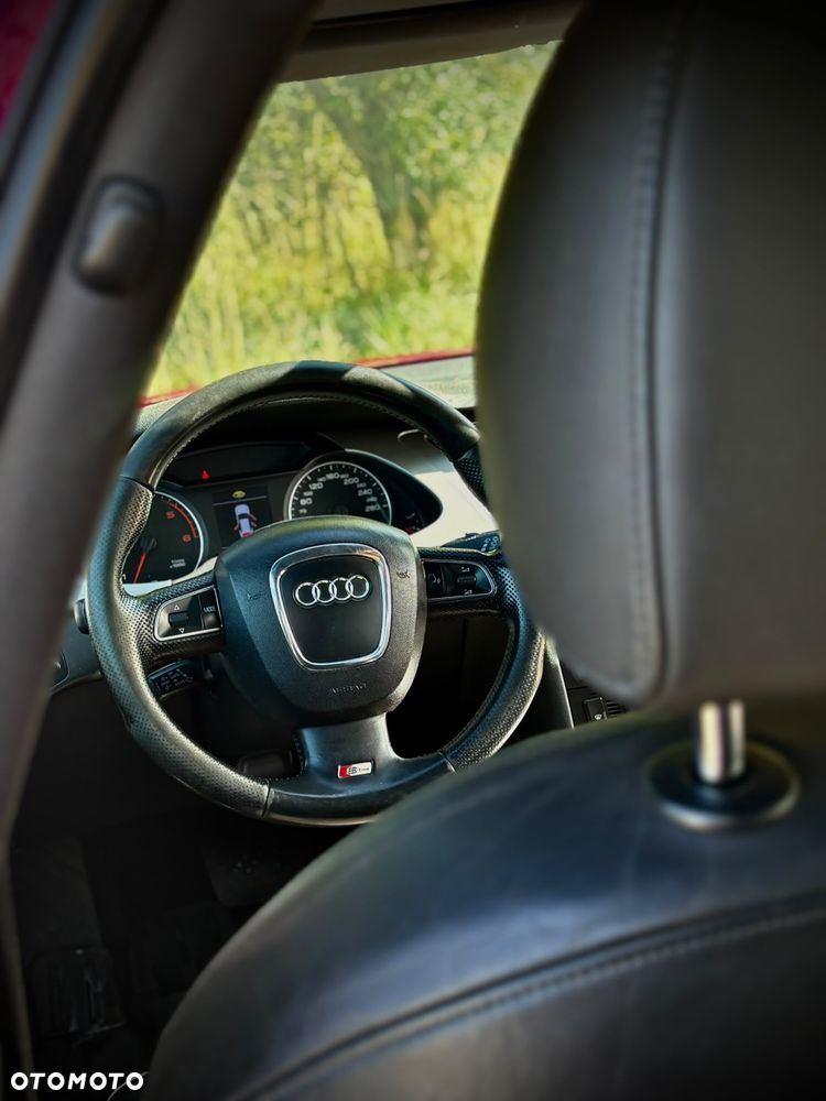 Audi A4 Avant - 13
