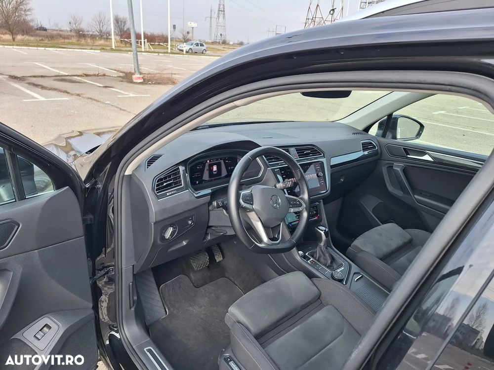 Volkswagen Tiguan 2.0 TDI SCR DSG 4Motion Elegance - 9