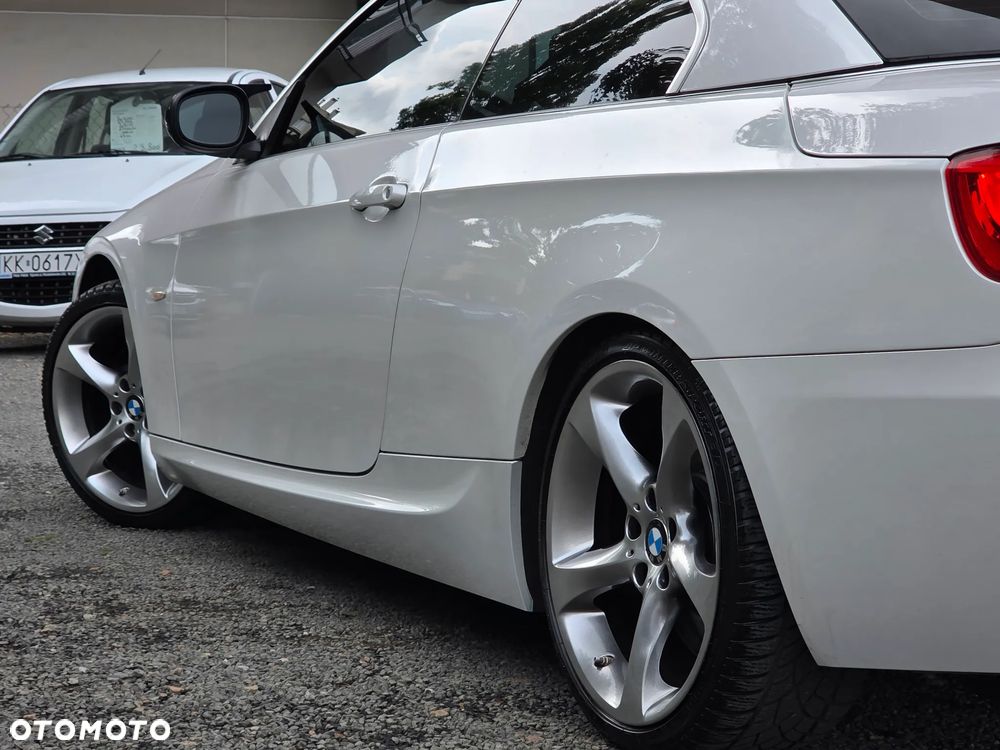 BMW Seria 3 335i M Sport Edition - 8