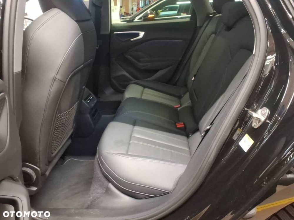 Audi A5 Avant TDI mHEV Quattro S tronic - 10