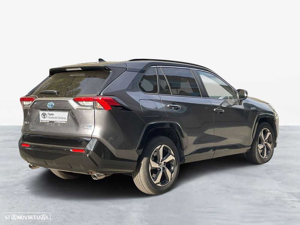 Toyota RAV4 - 18