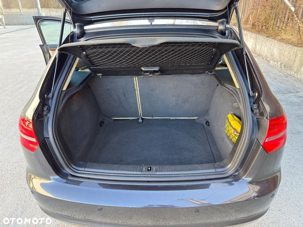 Audi A3 Sportback - 17