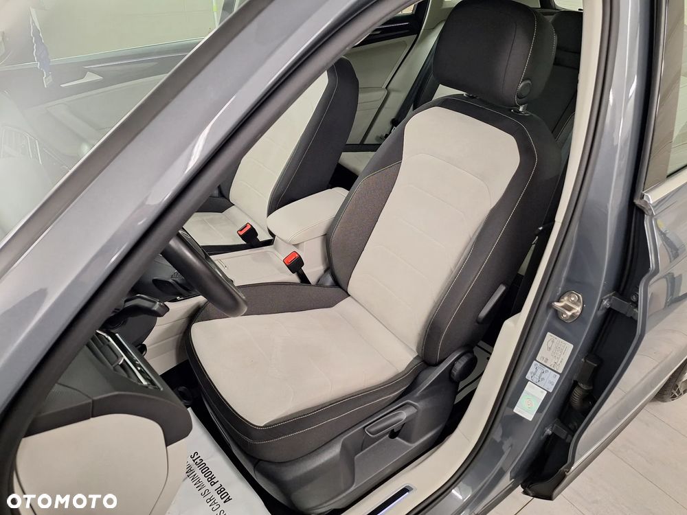 Volkswagen Tiguan 2.0 TDI SCR 4MotION DSG Elegance - 21