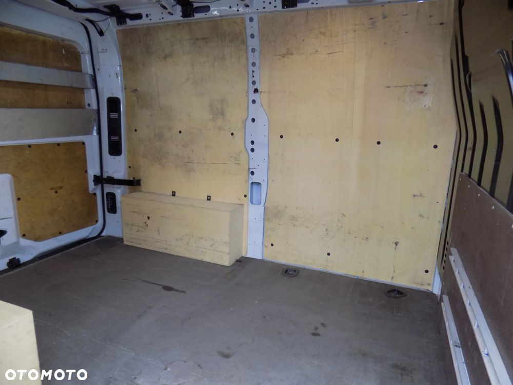 Renault Master - 19