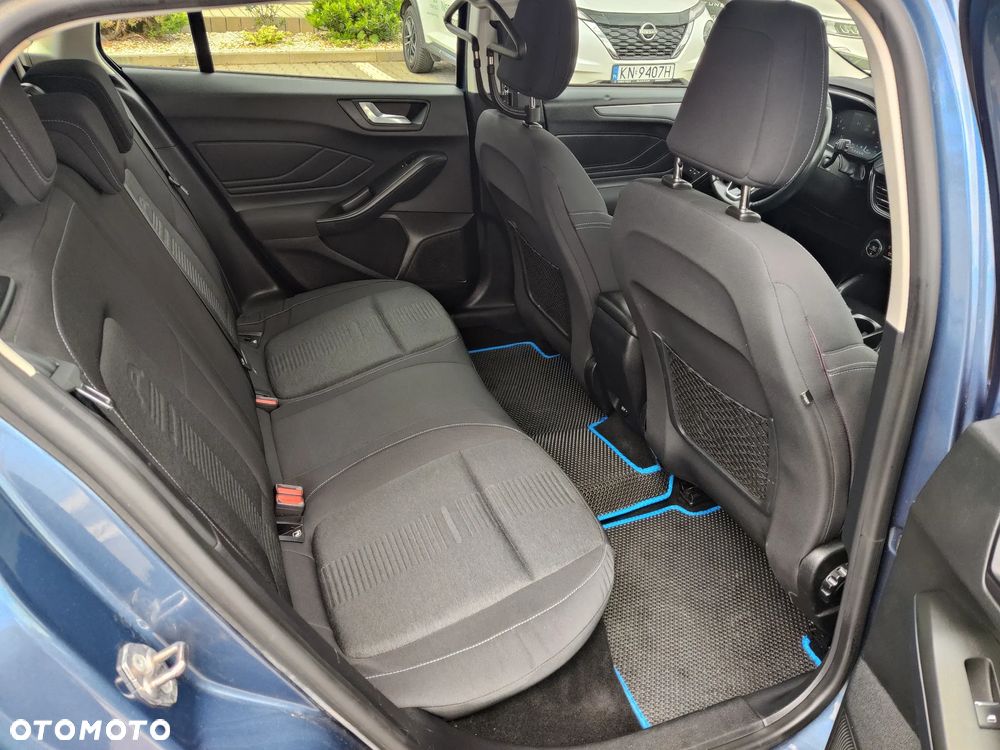 Ford Focus 1.5 EcoBoost Active - 19