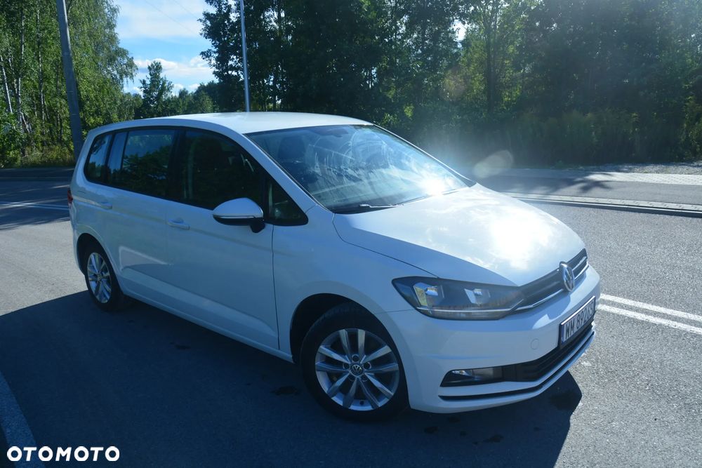 Volkswagen Touran 1.6 TDI SCR BlueMotion Technology Comfortline - 12