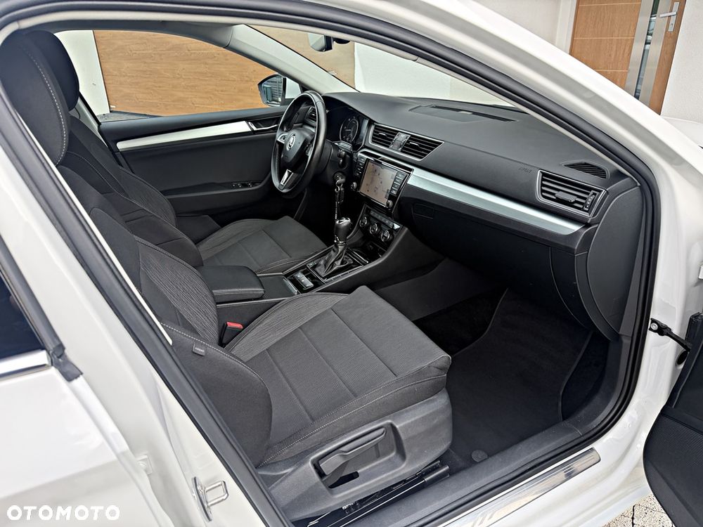Skoda Superb 2.0 TDI DSG Style - 14
