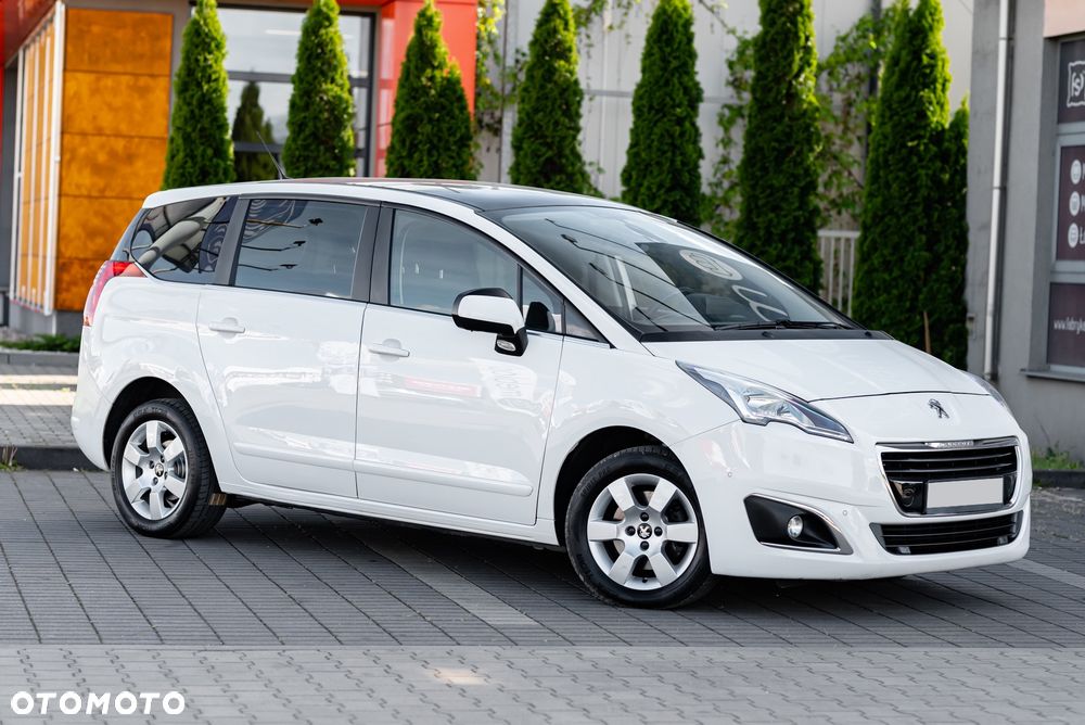 Peugeot 5008 HDI 150 Allure - 6