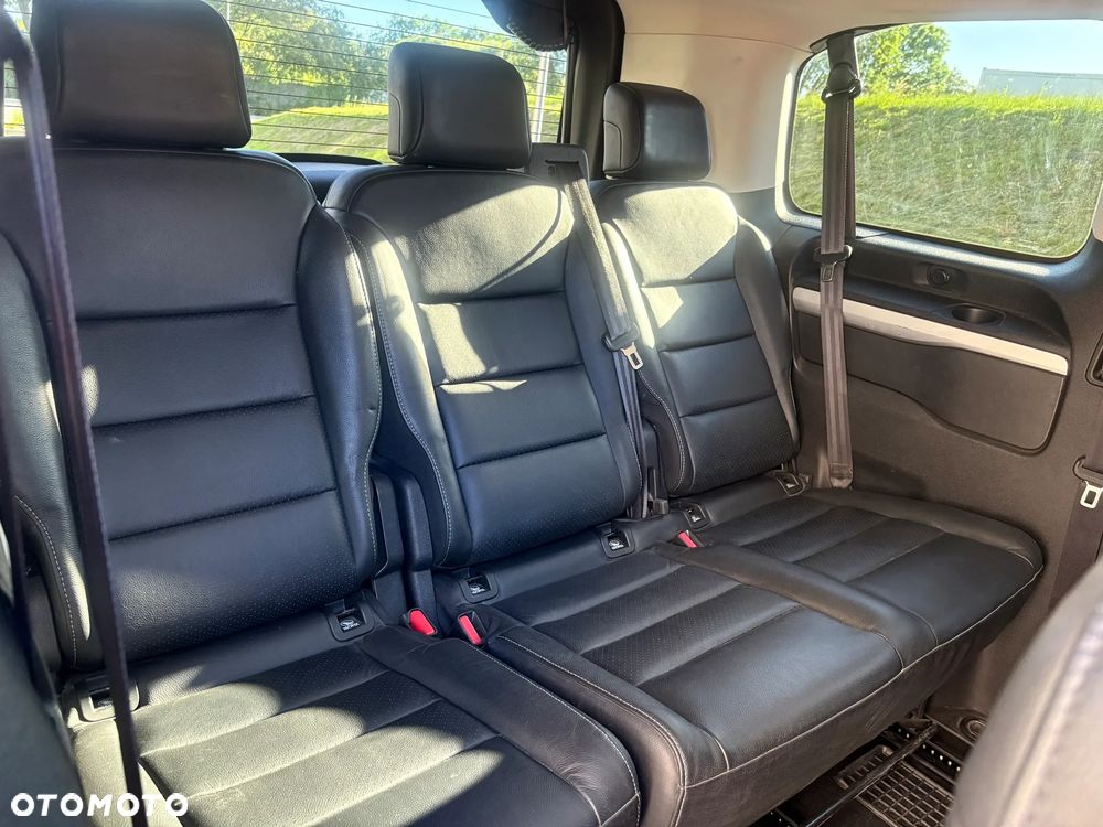 Peugeot Traveller 2.0 BlueHDi Standard Business Vip - 20