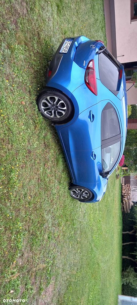 Mazda 2 - 4